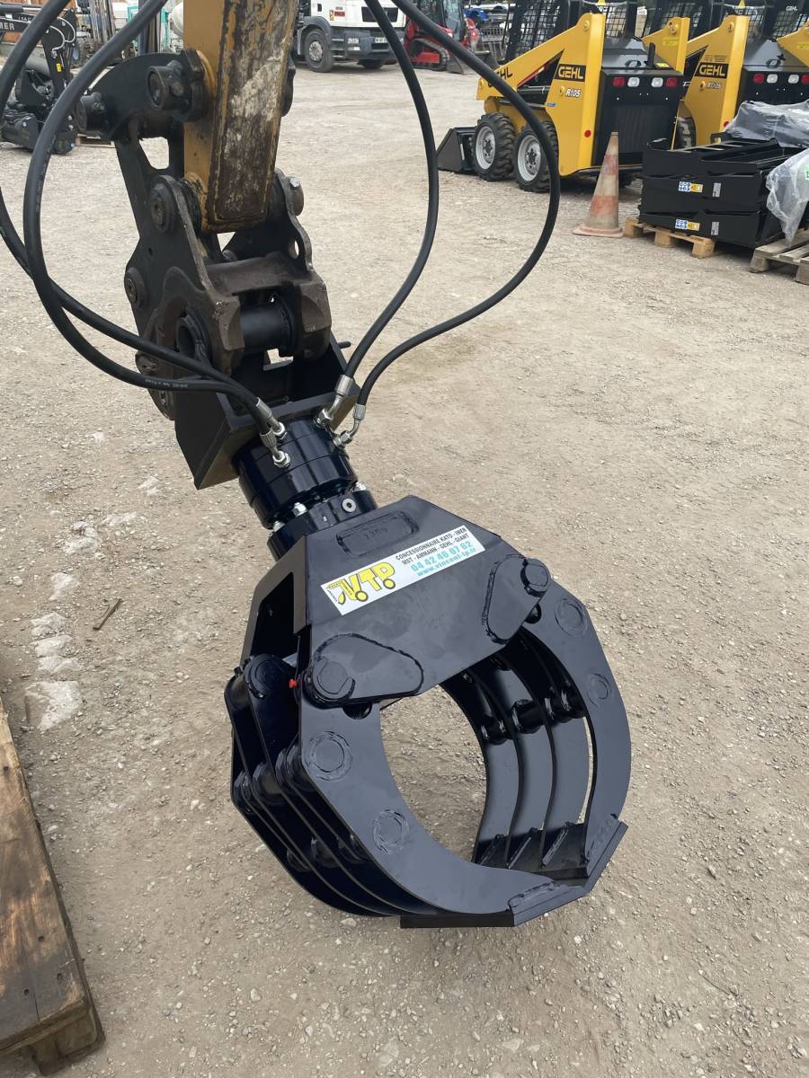 Pince de tri mini pelle 5T neuf VTP 13340 Rognac