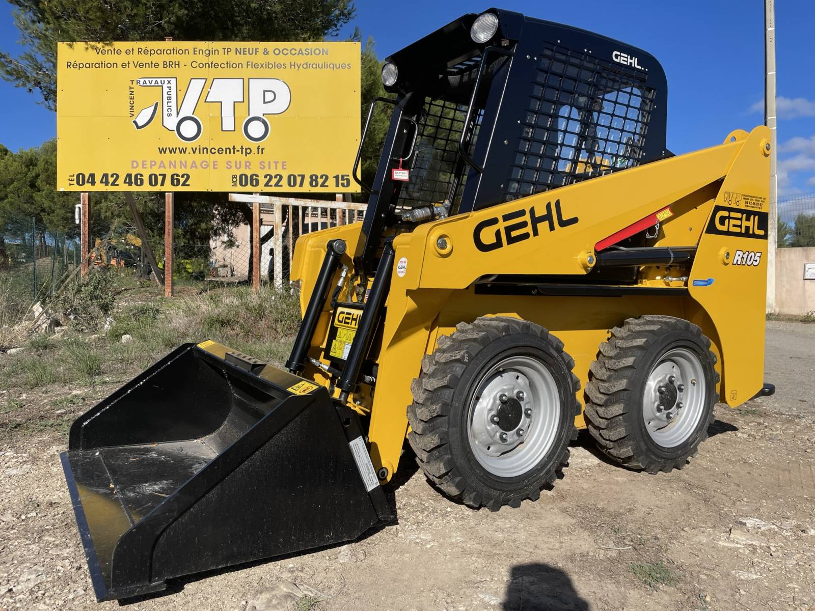 Mini chargeur GEHL R105 bobcat 13 VTP 13340 ROGNAC