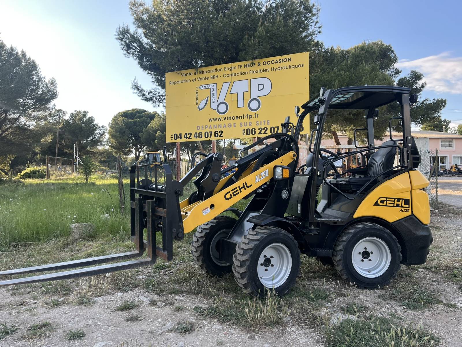 Chargeuse Articulée GEHL AL230