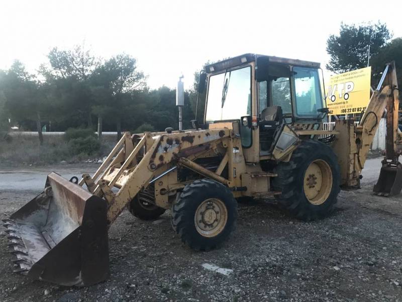 TRACTO PELLE MF 50HX