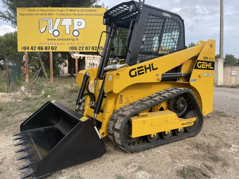 Mini chargeur SKID GEHL bobcat 13 13340 ROGNAC