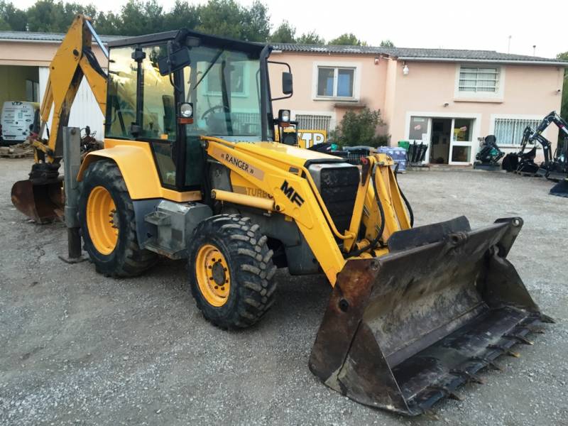 TRACTO PELLE MASSEZ FERGUSSON MF 860 4x4