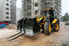 Tracto pelle NEUF MST M644 S