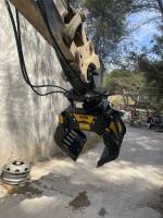 Pince de tri MB G500 pour pelle 7 à 9 Tonnes