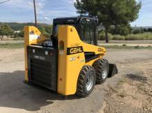 Mini chargeur GEHL R165