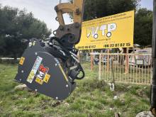 Godet malaxeur à béton BM200 pour pelle 5 à 7 tonnes