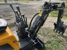 Mini Pelle Neuve KATO IMER 9V5 – 950Kg