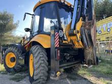 Tractopelle MST M644