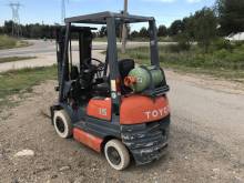 CHARIOT ELEVATEUR TOYOTA FGF15