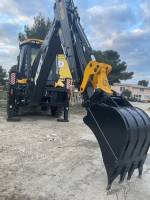 tractopelle MST M642 neuf 13 13100 AIX EN PROVENCE