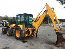 TRACTO PELLE MASSEZ FERGUSSON MF 860 4x4