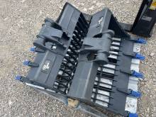 godet squelette morin m1 mini pelle 2T5 3T VTP 13100 aix en provence