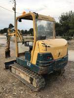 mini pelle occasion volvo ec25 VTP 13 AUBAGNE