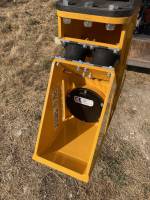 plaque vibrante mini pelle neuve arrowhead vincent tp 13400 Aubagne