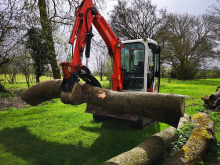 Pouce de manutention hydraulique pour mini pelle 2 à 4 tonnes