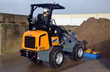 Mini Chargeuse GIANT G2200 XTRA