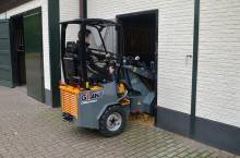 Mini Chargeuse GIANT D204SW