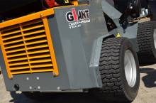 Mini Chargeuse GIANT D204SW TELE